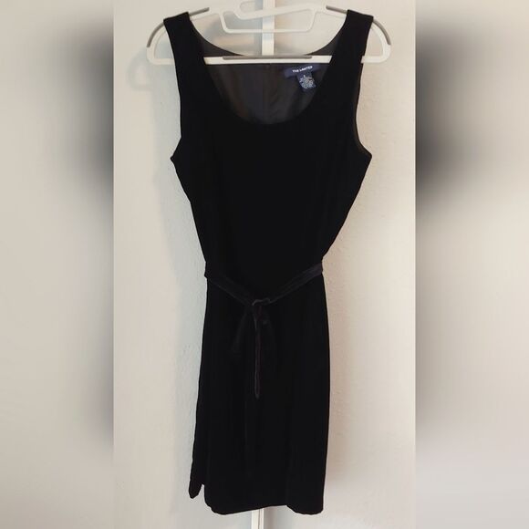The Limited Black Velvet Sleeveless Dress with Removable Tie Sz 8 - Picture 1 of 7